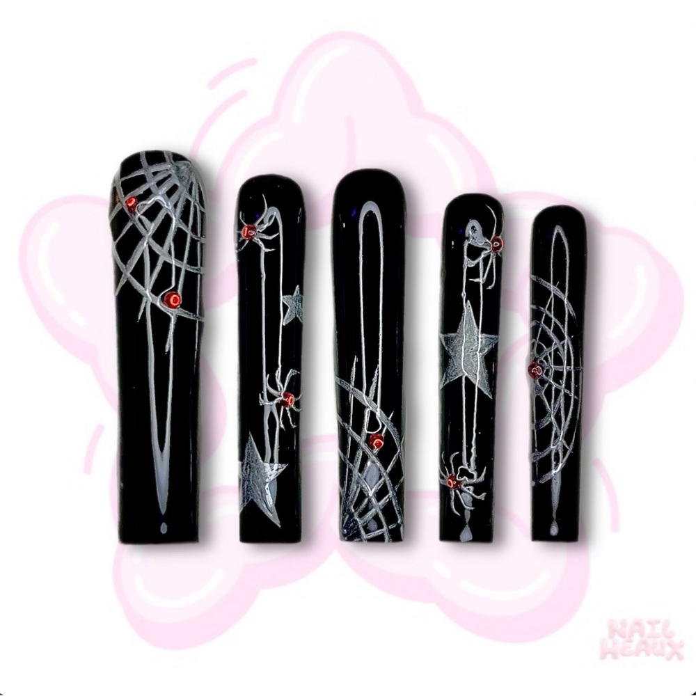 CYBER SPIDER🕷️♡ press on nails ♡